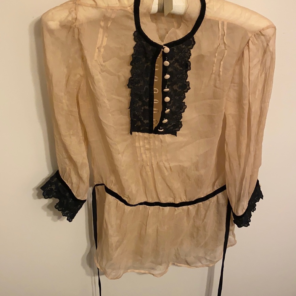 Filigree Massimo Dutti blouse small